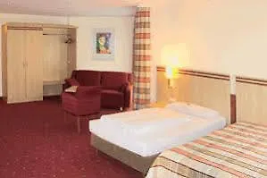 Hotel Park-hotel Theresienhohe